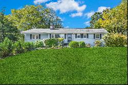 Well-Maintained Ranch in West Norwalk