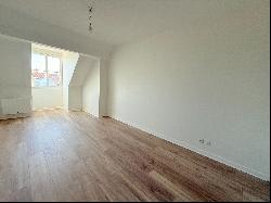 VIEUX LILLE, RUE D'ANGLETERRE! DUPLEX TYPE 3 DE 93sqm REFAIT A NEUF!