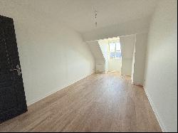 VIEUX LILLE, RUE D'ANGLETERRE! DUPLEX TYPE 3 DE 93sqm REFAIT A NEUF!