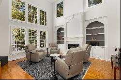 Brick Stunner in a Prime Alpharetta Location