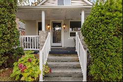 Charming Waterfront Bungalow