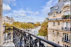 Elegant apartment with unobstructed views and balconies