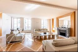 Exceptionnel Private Mansion in Saint Germain des Pres