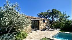 Property near the village of Cabrières D’Avignon