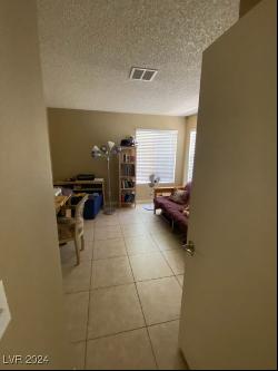 3324 Paragon Drive, Las Vegas NV 89117