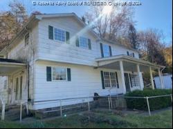 1769 Sugar Creek Drive, Charleston WV 25387