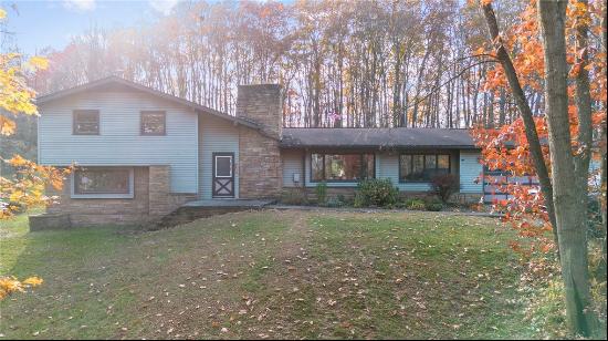 146 Jacobs Drive, Jenner Twp PA 15531