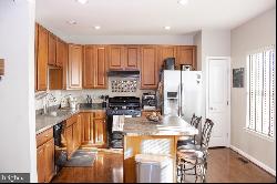 602 Matisse Way, Williamstown NJ 08094