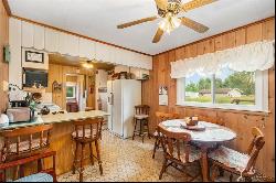 1995 E Huron Road, Au Gres Twp MI 48703