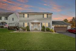 2 De Young Dr, Little Falls Twp. NJ 07424