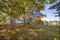 8 Pine Ave, Spencer MA 01562