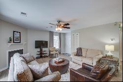 6275 Rolling Fork Road Unit 404-Apt D, North Charleston SC 29406