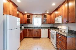 288 Pinebrook Drive, Hyde Park NY 12538