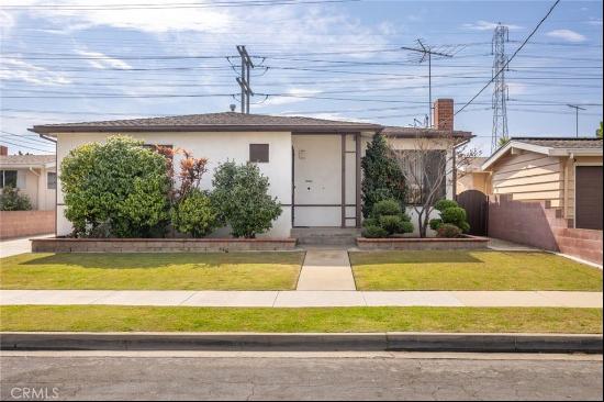 2118 West 176th Street, Torrance CA 90504