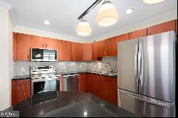 901 N Penn Street Unit P601, Philadelphia PA 19123