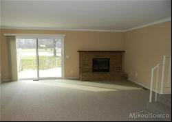 586 Tennyson, Rochester Hills MI 48307