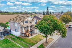 Cherry Oak Lane, Manteca CA 95336