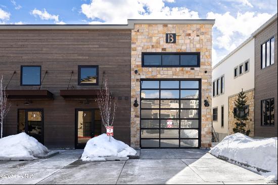 4554 N Forestdale Drive Unit B7, Park City UT 84098