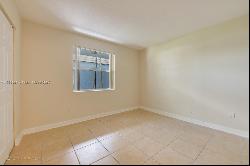 4600 SW 67 Ave Unit 125, Miami FL 33155