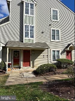 1004 Yarmouth Lane Unit B, Mount Laurel NJ 08054