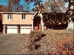 364 Golden Gate Dr, Verona PA 15147