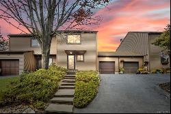 38 Hilltop Circle, Fishkill NY 12524