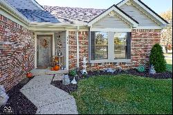 7807 Beanblossom Circle, Indianapolis IN 46256