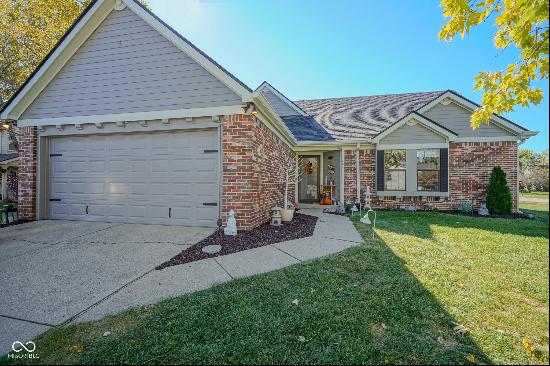 7807 Beanblossom Circle, Indianapolis IN 46256