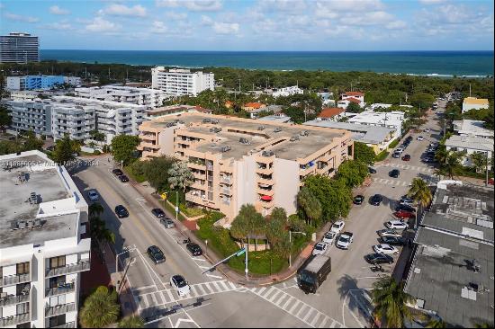 8101 Byron Ave Unit 501, Miami Beach FL 33141