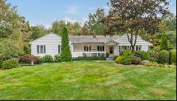 706 Charcoal Avenue, Middlebury CT 06762