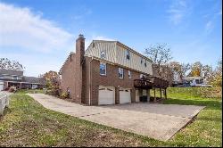 258 Picture Dr, Pleasant Hills PA 15236