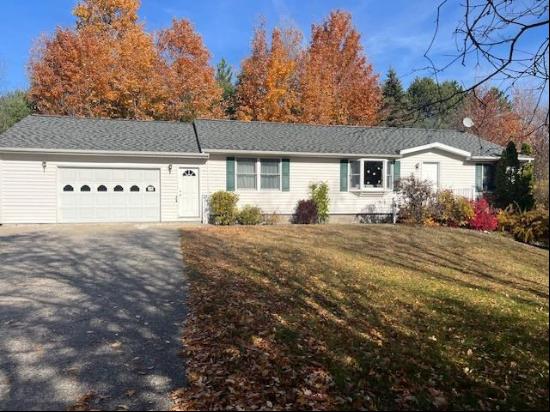 3840 Quick Road, Harbor Springs MI 49740