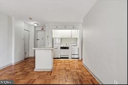 2601 Pennsylvania Avenue Unit 433, Philadelphia PA 19130