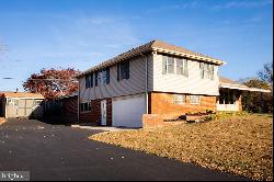 798 Parker Lane, Springfield PA 19064