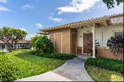 Single level living with Haleakala Views