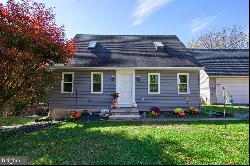 62 Bradys Hill Road, Holtwood PA 17532