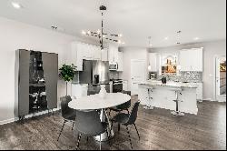 Stunning Like-New Brick Townhome In Mableton