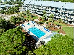 30A East Studio Condo With Gulf Views Overlooking Pool 