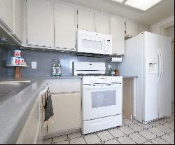 965 W. 11th Street, Unit # 4, San Pedro, CA 90732