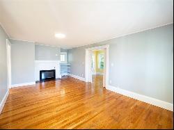 2075 Beacon Street, Newton MA 02468