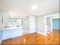 2075 Beacon Street, Newton MA 02468