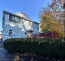 367 Tudor Street, Waterbury CT 06704