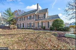 214 Kentshire Court, Pennington NJ 08534