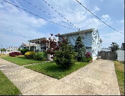 415 N Burghley Ave, Ventnor NJ 08406