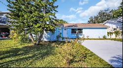 170 Lake Shore Drive W, Palm Harbor FL 34684