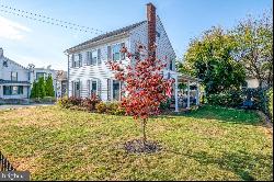 114 W Ferdinand Street, Manheim PA 17545