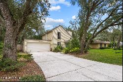 1625 Landing Lane, Neptune Beach FL 32266