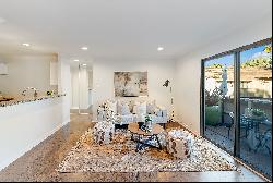 Modern, Move-In Ready Baywood Condominium