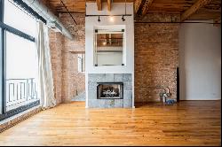  top-floor timber loft