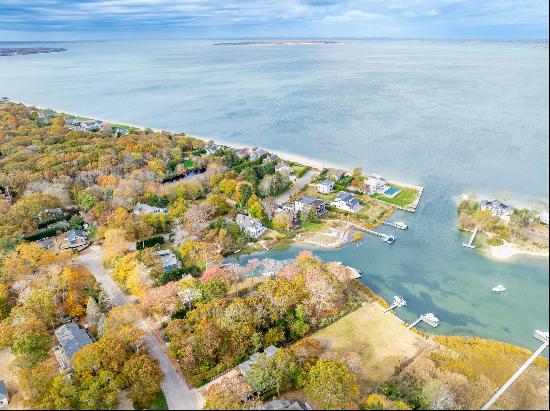 Spectacular Waterfront Parcel in Bayview Oaks Beach Community